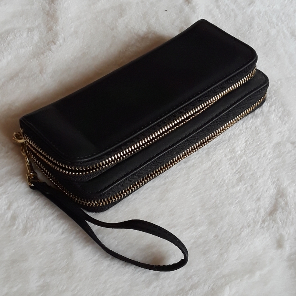 Wristlet Wallet with wrist strap